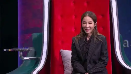 原创吐槽大会4收官萧亚轩与男友撒狗粮好甜却没有结婚计划