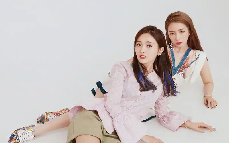 《创造101》选手时尚写真图片壁纸高清大图预览1920x1200_大陆明星