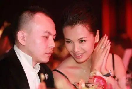 刘涛为老公庆生秀恩爱:陪你度过的第十个生日