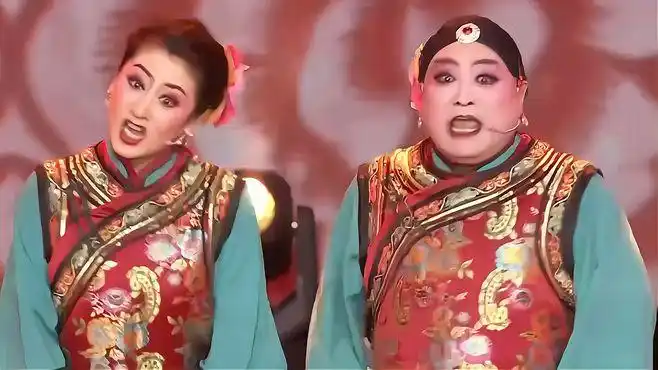 二人台《俏夕阳》,张玲玲张虎幽默十足,表现力搞笑全场丨花戏楼