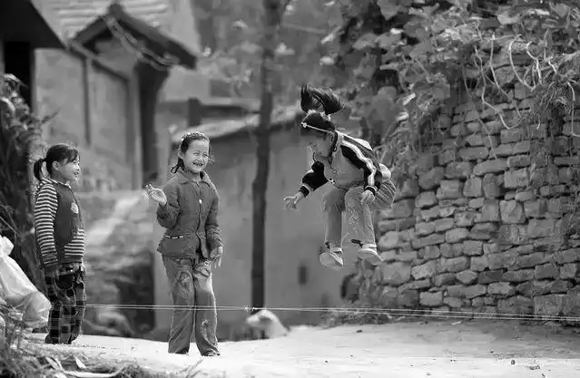 这是60后70后的青春记忆80后90后的童年时光哪一张勾起了你的回忆