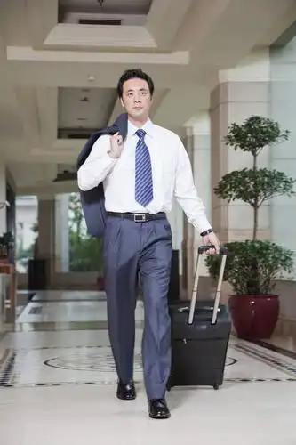 白天,衬衫,商务,成功,办公楼,信心,职员,中国,亚洲,套装,正装,工作