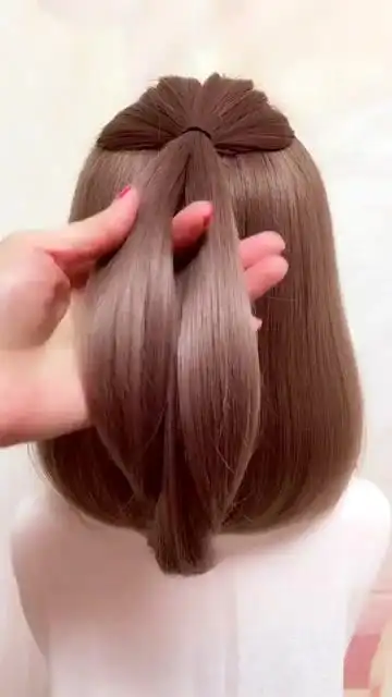 短发也能扎出鱼骨辫,你学会了吗