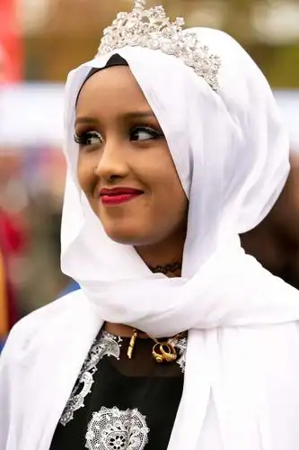 《阿拉伯美女》