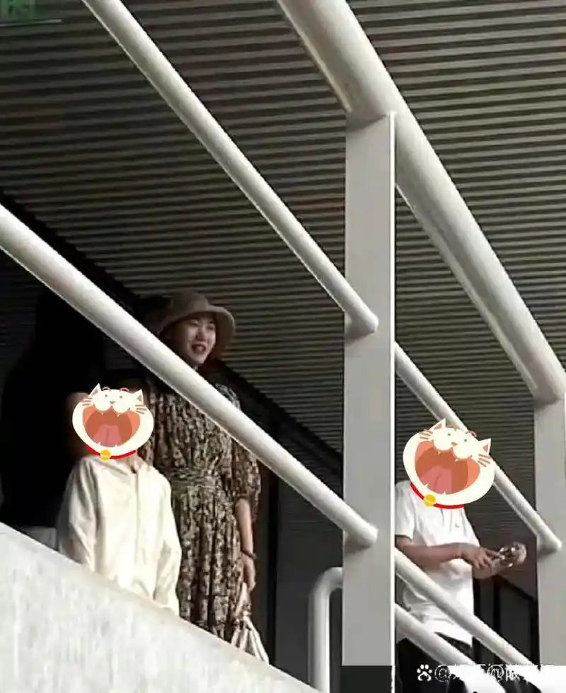 王俊凯妈妈好年轻