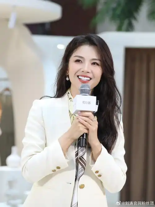 刘涛西安路透生图##刘涛的未修原图