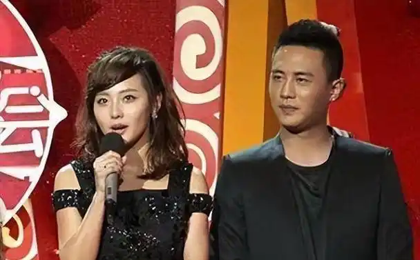 这边买超还没走出失恋的痛苦,紧接着张嘉倪和杜淳就隐晦的说了分手.