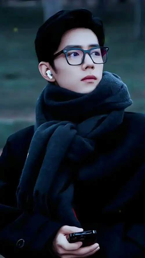 肖战小日常,不同酷帅写真,样子特迷人哒