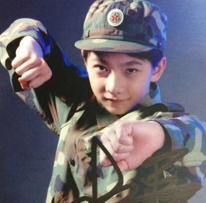 【图】杨洋小时候照片萌到爆 2016年屏幕期待值最高