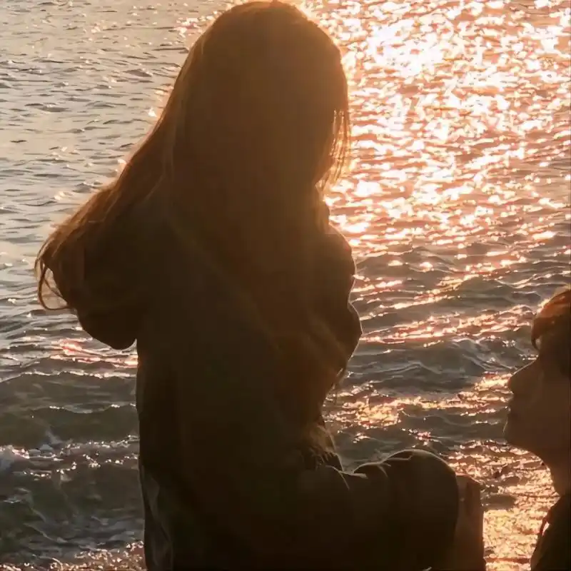 情头.#情侣头像 #落日余晖映晚霞一抹夕阳美如画 - 抖音