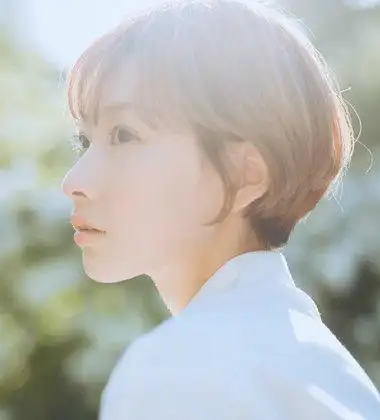 女中学生的短发发型女孩学生短发发型图片