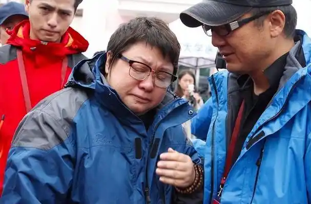 泪流满面强推罗刹海市韩红承受了多少委屈她需要的是理解