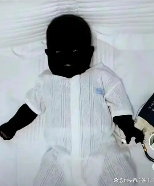 可是他们生下来的小孩为什么这黑的?#热点引擎计划