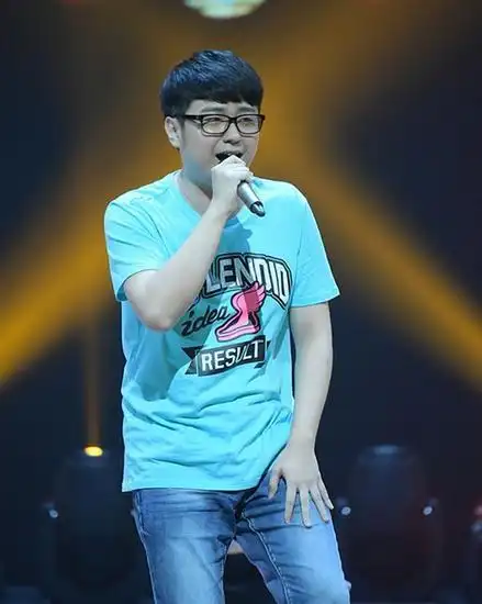 《中国好声音4》徐林终成周杰伦学员 女友曾是超级女生甜美可爱