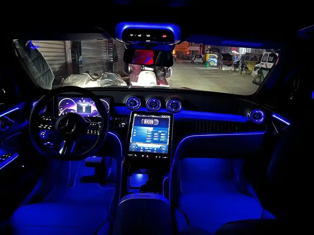 奔驰c专用氛围灯.适用于奔驰新c w206车型减配版本升级大 - 抖音