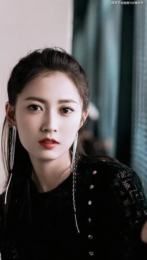 31岁陈钰琪,才是真尤物!这颜值这身材!_生活_魅力_外表