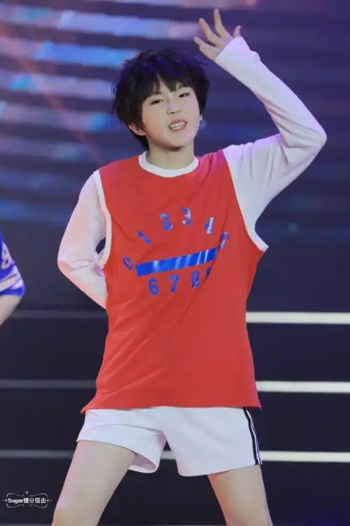 【赵冠羽】舞台