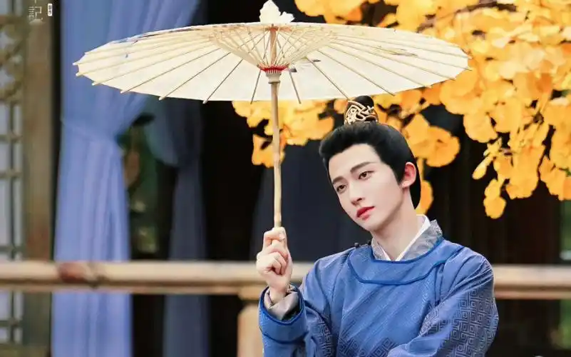 【刘宇】一拍即合古装路透 小世子面如冠玉