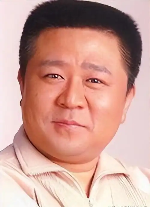 "胖星"梁冠华:这辈子做得最正确的决定,就是娶才貌双绝的唐烨