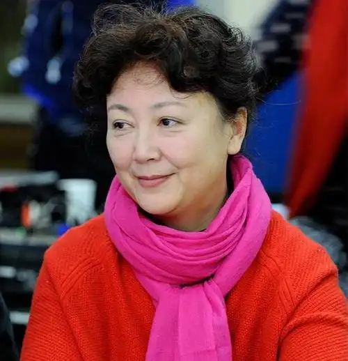 "奶奶"级年轻照,个个都是顶级美女,眼睛会说话,表情又酷又煞