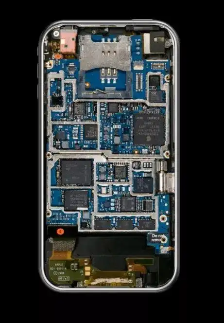 从1到8全部拆解十年iphone内部变化惊人