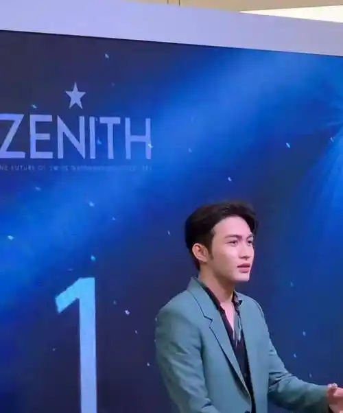 29岁张彬彬真实状态如何?线下被拍生图,状态令人感慨_身材_网友_镜头