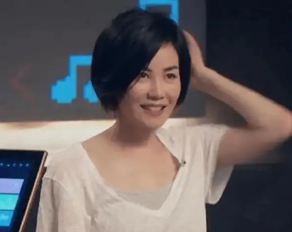 歌坛天后王菲好事将近?三婚对象竟是他?_谢霆锋_闹剧_视频