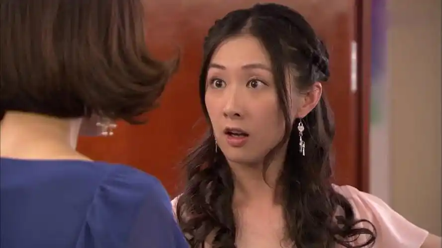 回家的欲望:艾莉打电话给文彦 说高珊珊正在欺负林品如-影视综视频