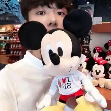 治愈系阳光帅气的暖男头像真人图片