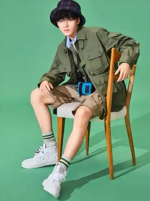 t集团代言人就是不错,奇迹wjk的换装游戏,太酷了!太帅了!