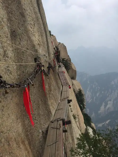 华山长空栈道