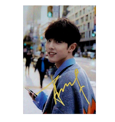 肖战亲笔签名照博君一肖同款周边官方陈情令写真拍立得