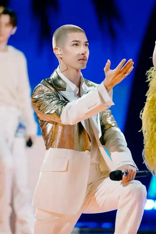 米卡- 堆糖,美图壁纸兴趣社区