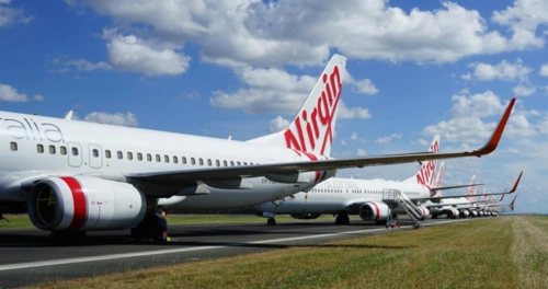 捷星航空公司的飞机停在澳大利亚的布里斯班机场