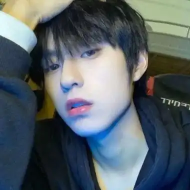 高清ins帅气男头图片男生真人超酷微信头像图片大全