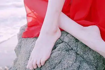 1米88的大娇大脚_百度视频搜索