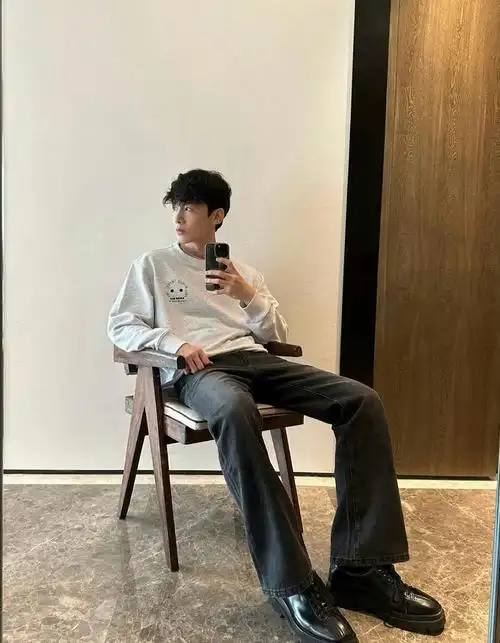 白敬亭潮男穿搭夏日潮男时尚风格简约高级时髦精致