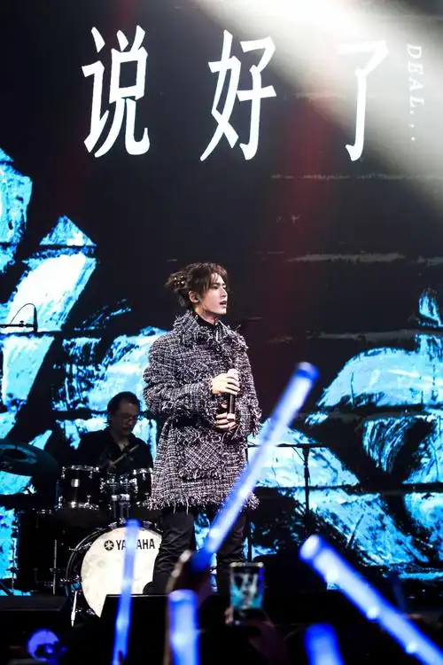 张哲瀚全新ep《我遇见我》首唱会圆满落幕