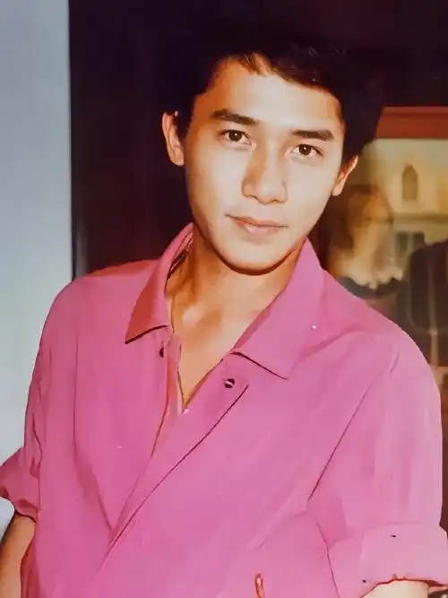 年轻时的梁朝伟有多帅##梁朝伟否认私生子传闻