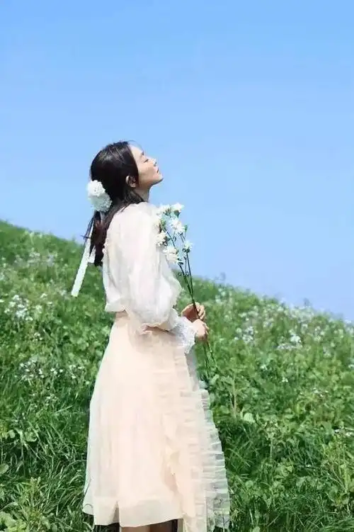 花仙子的氛围感才是夏天的味道