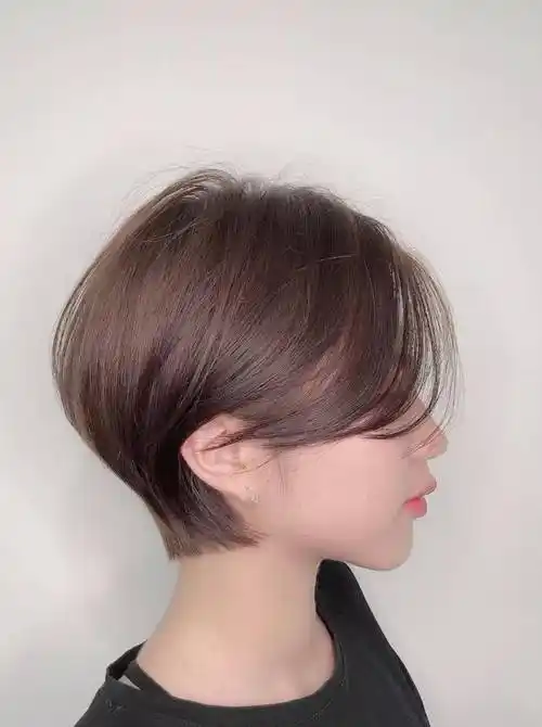 "空气bob短发"_经典_发型_星座