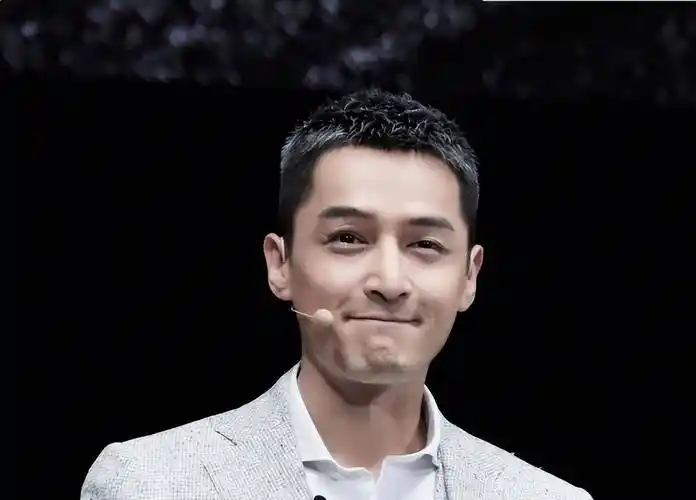 杨洋第一,王一博太胖,和孔夫子的差距一目了然_短发_胡歌_彭于晏