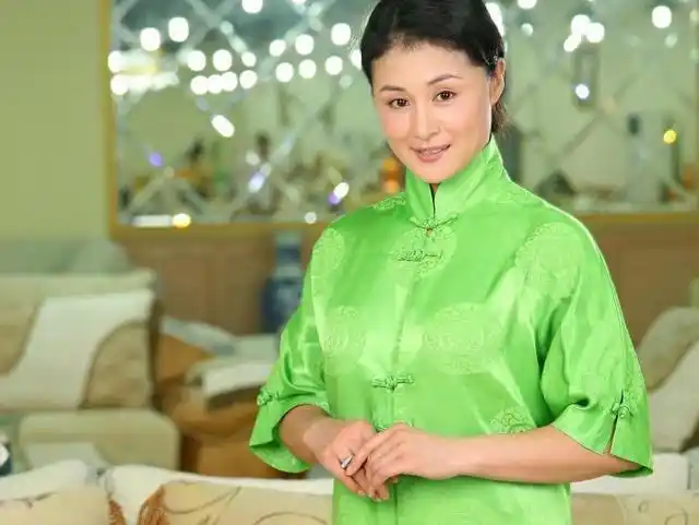 乡村爱情谢大脚扮演者于月仙车祸去世给我们怎样的思考