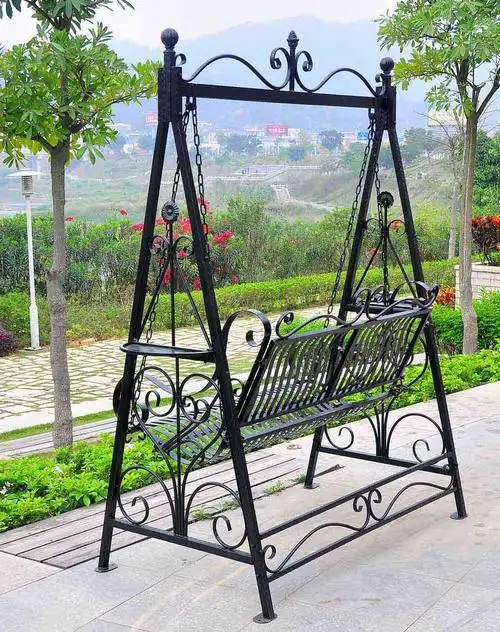 铁艺秋千