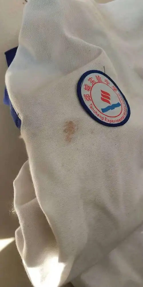 孩子们的脏校服有救啦