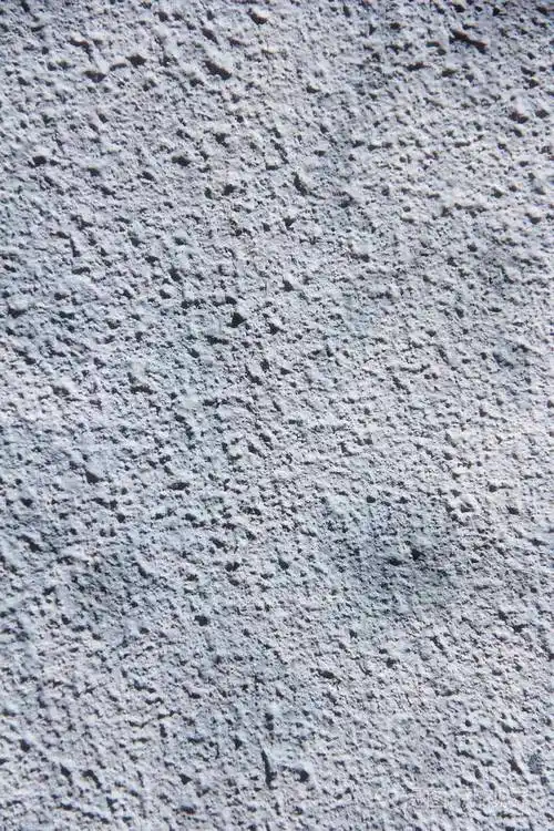 有裂缝图案和污渍的旧墙粗糙表面的纹理