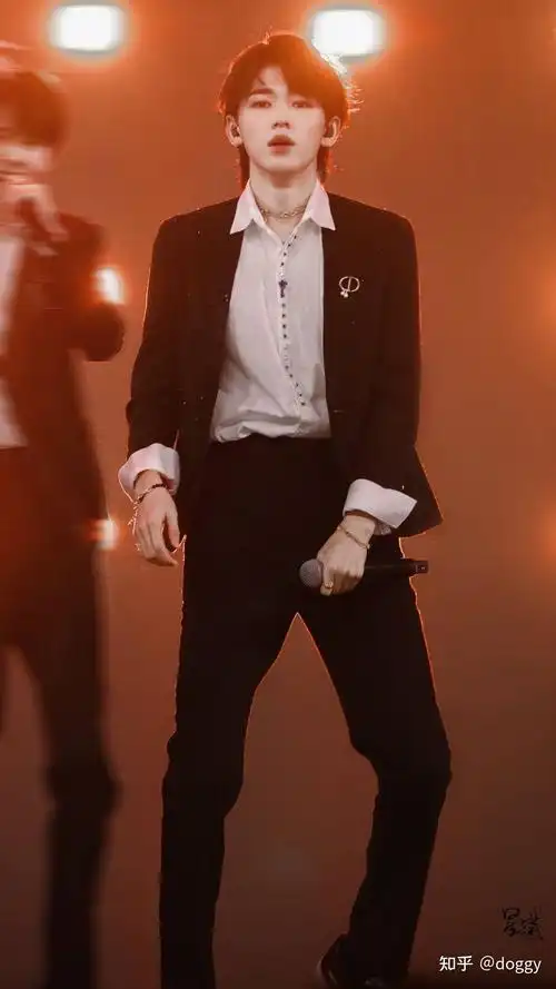 如何评价时代少年团宋亚轩的身材? - 知乎