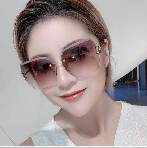 高品质太阳眼镜女2021新款ins太阳镜女潮大框圆脸无框切边眼镜网红
