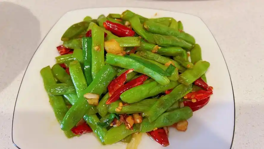 巨好吃的清炒四季豆