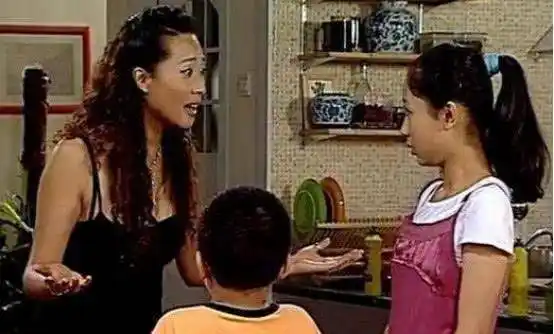 原创她是家有儿女杨紫亲妈因丈夫病逝险息影今48岁二婚很幸福